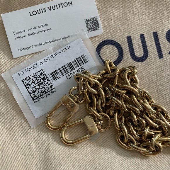 Louis Vuitton Toiletry raffia pouch on chain bag - Picture 8 of 12